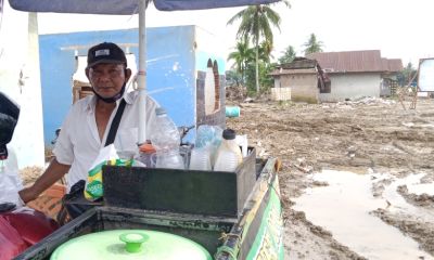 Kisah Pedagang Es Dawet Ayu Raup Cuan di Lokasi Bencana Garoga Tapsel