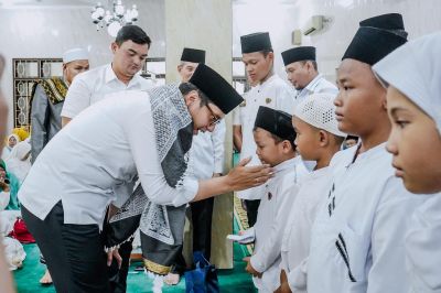 Duka Pasca-Banjir, Pengajian Akbar Medan Selayang Panjatkan Doa Bersama untuk Korban Bencana