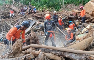 Akses Alat Berat Terhambat, Pencarian Korban Banjir-Longsor di Sumut Berjalan Lambat