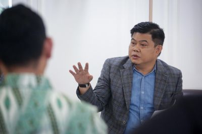Demo Iran Tewaskan 500 Orang, Komisi I DPR Desak Kemenlu Prioritaskan Keselamatan WNI