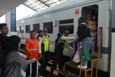 Libur Isra Mikraj, 14 Ribu Penumpang Gunakan Kereta Api untuk Pulang Kampung