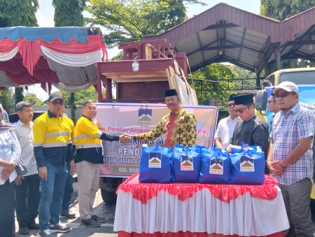 Berikan Bantuan ke Korban Bencana, Pemkab Madina Ucapkan Terimakasih ke PT. Sorikmas Mining