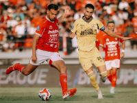 Drama Enam Gol di Gianyar, Bali United dan Semen Padang Berbagi Poin