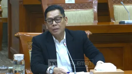 Terpilih Jadi Hakim MK dari Unsur DPR, Ini Rekam Jejak Adies Kadir