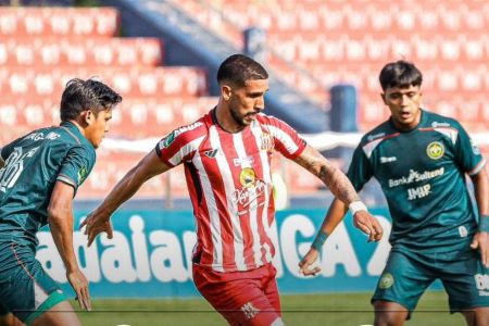 Deltras Sidoarjo Bungkam Persipal BU 3-1 di Stadion Gelora Delta