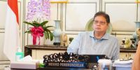 IHSG Anjlok 8 Persen Hingga Trading Halt, Menko Airlangga: Investor Tidak Perlu Panik