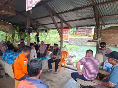 Bupati Pasaman Barat Tinjau Langsung Pencarian Anak Hilang di Sungai Batang Sikabau