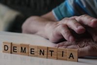 Gejala Demensia dan Bedanya dengan Alzheimer Termasuk Ciri dan Penyebabnya