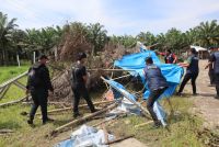 Gerebek Sarang Narkoba di Binjai, Polisi Bongkar dan Bakar Barak Kosong