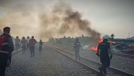 Polisi Dilempari Batu Saat Bongkar Barak Narkoba di Deli Serdang