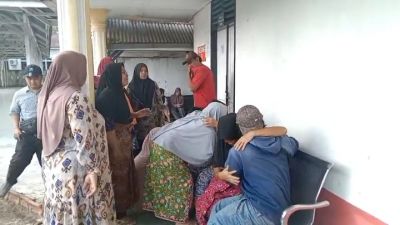 Pelajar SMP di Padangsidimpuan Tewas Tertimpa Pohon Lapuk
