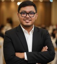 Bau Perintangan Hukum di Kasus Pertamina, Buzzer Diduga Jadi Tameng Riza Chalid