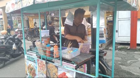 Krisis BBM di Padangsidimpuan, Pedagang Kecil Mengeluh