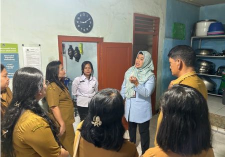 Kawal Program MBG, Kepala BKKBN Sumut Monitoring ke SPPG Balige