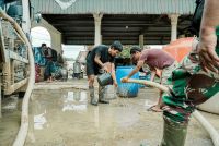 Pulihkan Aceh Tamiang, Pertamina EP Rantau Salurkan Air Bersih dan Sembako ke Puluhan Desa
