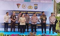 Kapolri Lepas 22 Truk Bantuan Korban Bencana Sumatera di Polda Sumut