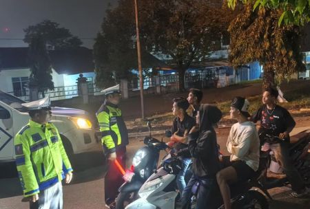 Antisipasi Tawuran dan Balap Liar, Satlantas Polres Padangsidimpuan Intensifkan Patroli Asmara Subuh
