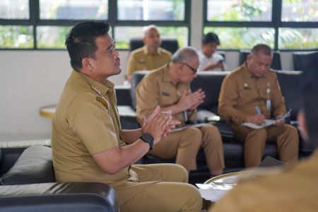 Targetkan Produktivitas Melalui Teknologi, Bobby Nasution Dorong Pertanian Berbasis AI di Sumut