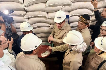 Stok Beras Bulog Sumsel Babel Melimpah, DPR RI Desak Percepatan Distribusi Stok Lama
