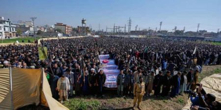 Kelompok ISIS Klaim Serangan Bom Bunuh Diri di Masjid Syiah Pakistan