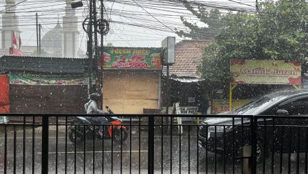 Potensi Hujan Meningkat, BMKG Imbau Masyarakat Sumsel Waspadai Bencana Hidrometeorologi dan Banjir Rob