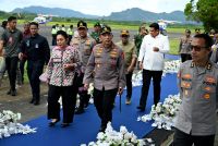 Gubernur Bobby Nasution Dampingi Kapolri dan Ketua Komisi IV Tinjau Korban Bencana dan Salurkan Bantuan
