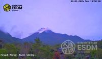 Merapi Luncurkan Awan Panas Guguran 1,5 Km ke Arah Kali Boyong