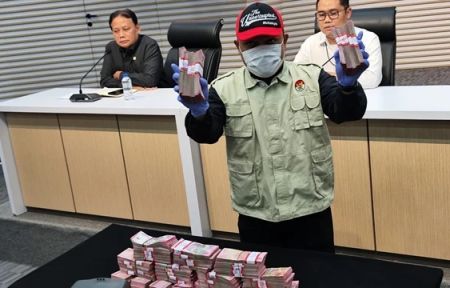 KPK Bongkar Suap Sengketa Lahan, Ketua dan Wakil Ketua PN Depok Jadi Tersangka