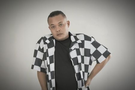 Naik Mio Karbu ke Panggung, Sule Guyon Soal Warisan di Konser Mahalini