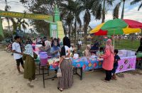 Ramadan Pertama, Pedagang Takjil di Aceh Tamiang Diserbu Warga