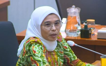 Menu Tak Layak Viral, Komisi IX DPR Desak Evaluasi Total Program MBG Saat Ramadan