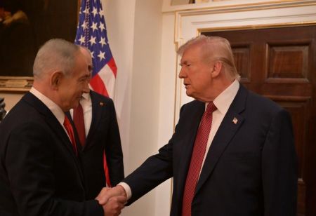 Trump Tegaskan Tak Ada Batas Waktu Terkait Perang Iran: Saya Ingin Menuntaskannya