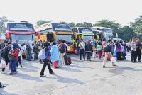 Mudik Lebaran: 6 Juta Orang Gunakan Angkutan Umum, Penumpang Kereta Api Melonjak