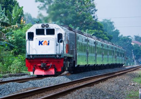 Arus Balik Lebaran 2026,11 Ribu Penumpang Padati Stasiun Medan, Puncak Diprediksi Selasa
