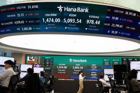 Pasar Keuangan Korsel Tertekan, Pelarian Investor ke Aset Aman Mulai Menguat