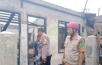 ​3 Rumah Semi Permanen di Jalan Bromo Medan Ludes Terbakar