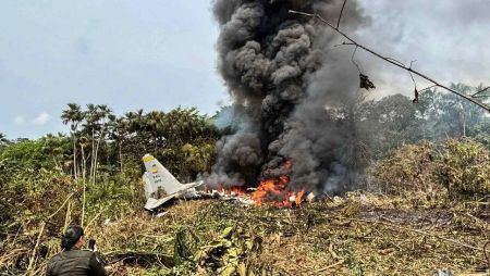 Hercules yang Jatuh Terbakar Bawa 125 Penumpang, Puluhan Tewas Usai Lepas Landas