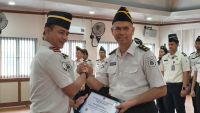 Kalapas Kelas I Medan Beri Kenaikan Pangkat dan Penghargaan Terhadap Pegawai Teladan