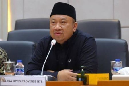 DPR Desak Pusat Ambil Alih Pembayaran Gaji Guru PPPK Paruh Waktu