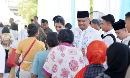Lebaran di Rumah Dinas, Bobby Nasution Sambut Ribuan Warga Sumut dalam Suasana Hangat ​