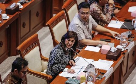 Mulai 28 Maret 2026, Anak di Bawah 16 Tahun Dilarang Punya Akun Medsos Berisiko Tinggi