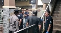 Kapolda Jatim Tinjau Lokasi Ledakan di Masjid Pesona Regency Jember, Tim Gegana Sterilisasi Area Wudu