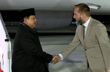 Usai 5 Jam Bertemu Putin di Kremlin, Prabowo Lanjut ke Paris Temui Macron