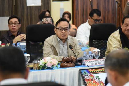 Komisi III DPR Tekankan Kesiapan Aparat Implementasikan KUHP dan KUHAP Baru