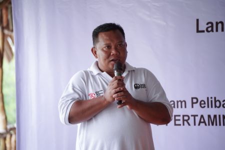 Kisah Kasto Wahyudi: Mantan Pembalak yang Kini Sulap Pesisir Langkat Jadi Surga Ekowisata