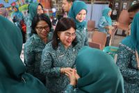 Ny Liswati Ajak Kader PKK Semangat Berbakti, Layanan Posyandu Harus Terus Ditingkatkan
