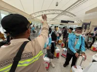 28 Ribu Jemaah Haji Indonesia Tiba di Madinah, Layanan Lansia Jadi Fokus Utama