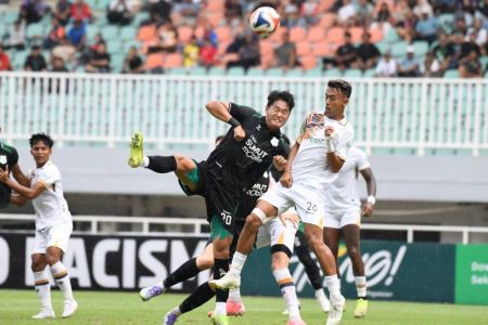 Penalti Cadenazzi Selamatkan PSMS Medan dari Kekalahan di Pakansari