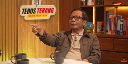 Mahfud MD Tegaskan Kritik Saiful Mujani Bukan Makar, Melainkan Kebebasan Berpendapat