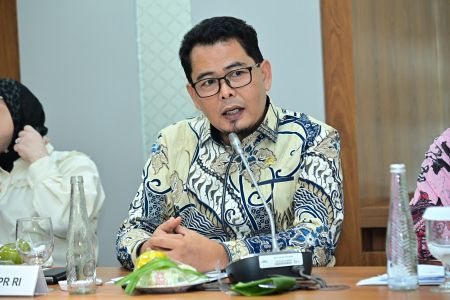 DPR Dukung Instruksi Prabowo Subianto Jadikan Penanganan Sampah Prioritas Nasional